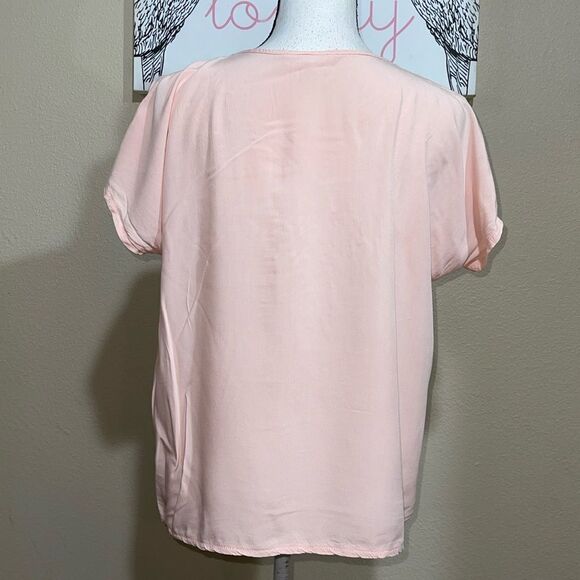 Solitaire Embroidered Short Sleeve Tunic Peach Multi Color Embroidery detail - Picture 4 of 9